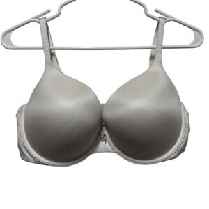 Victorias Secret White underwire bra adjustable straps Size  36DD